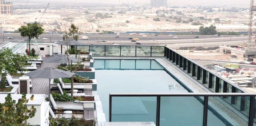 2 bedrooms Apartment in Dubai, UAE No. 105622