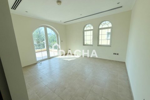 4 bedrooms Villa in Jumeirah Park, UAE No. 207821 11