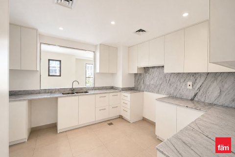Appartement de 4 chambres à Umm Suqeim, UAE No. 163698 19