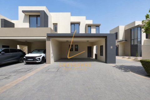 Villa de 4 dormitorios en Dubai Hills Estate, UAE No. 168653 22