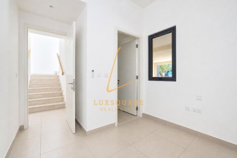 Villa de 4 dormitorios en Dubai Hills Estate, UAE No. 168653 7