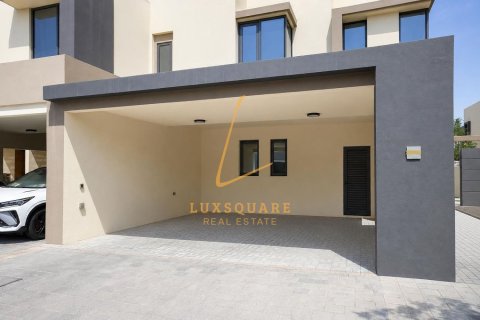 Villa de 4 dormitorios en Dubai Hills Estate, UAE No. 168653 26