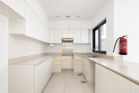 Villa de 4 dormitorios en Dubai Hills Estate, UAE No. 168653 6