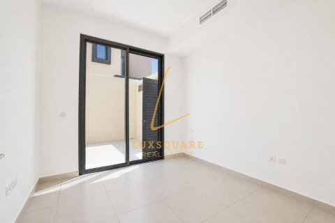 Villa de 4 dormitorios en Dubai Hills Estate, UAE No. 168653 9