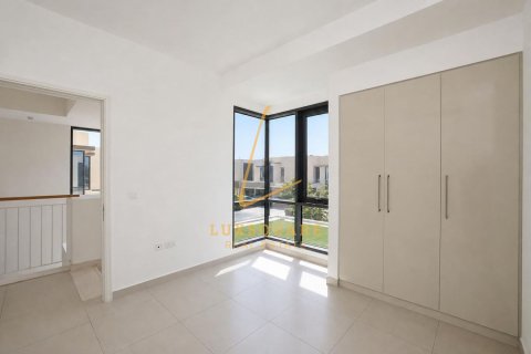 Villa de 4 dormitorios en Dubai Hills Estate, UAE No. 168653 16