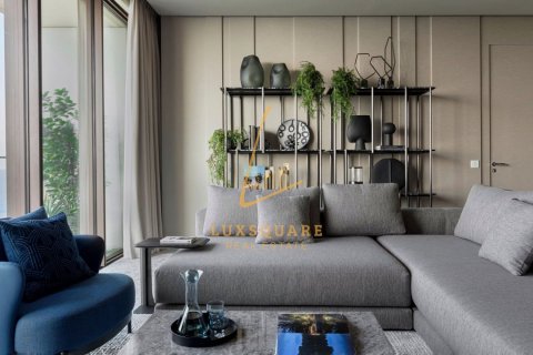 Apartment de 2 dormitorios en The Crescent, UAE No. 168651 9