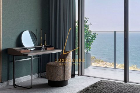 Apartment de 2 dormitorios en The Crescent, UAE No. 168651 11