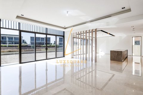Villa de 5 dormitorios en Golf Place, UAE No. 168652 6