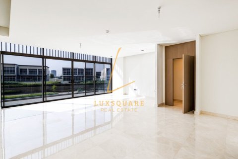 Villa de 5 dormitorios en Golf Place, UAE No. 168652 12