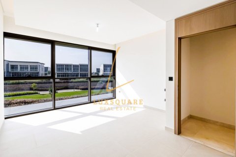 Villa de 5 dormitorios en Golf Place, UAE No. 168652 14