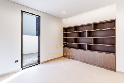 Villa de 5 dormitorios en Golf Place, UAE No. 168652 11
