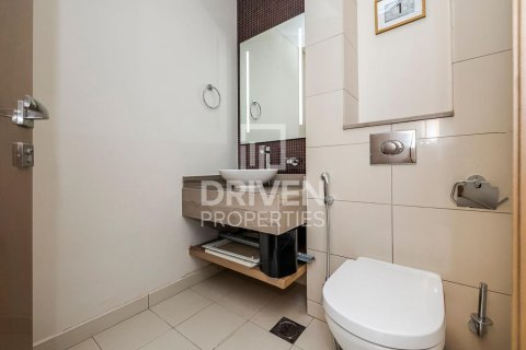 3 bedrooms Apartment in DAMAC Towers by Paramount, UAE No. 138782 17