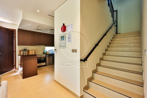 2 bedrooms Townhouse in Khalifa City, UAE No. 91221 10