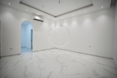 Villa de 5 dormitorios en Al Shamkha, UAE No. 91249 20
