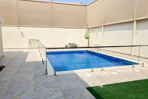 Villa de 5 chambres à Abu Dhabi, UAE No. 91234 3