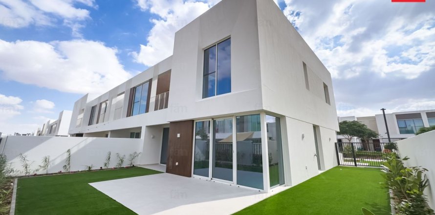 Townhouse de 4 chambres à Dubai, UAE No. 140582