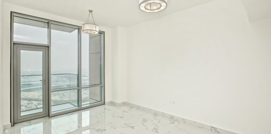 Apartment de 2 dormitorios en Al Habtoor City, UAE No. 167552