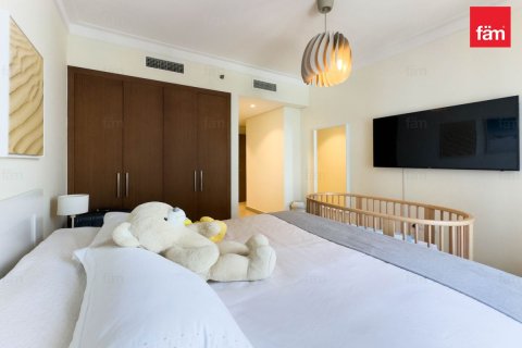 Apartment de 3 dormitorios en Dubai, UAE No. 135537 8