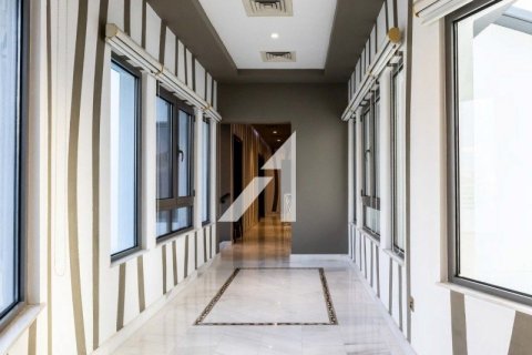 Villa de 6 dormitorios en Dubai, UAE No. 47341 18
