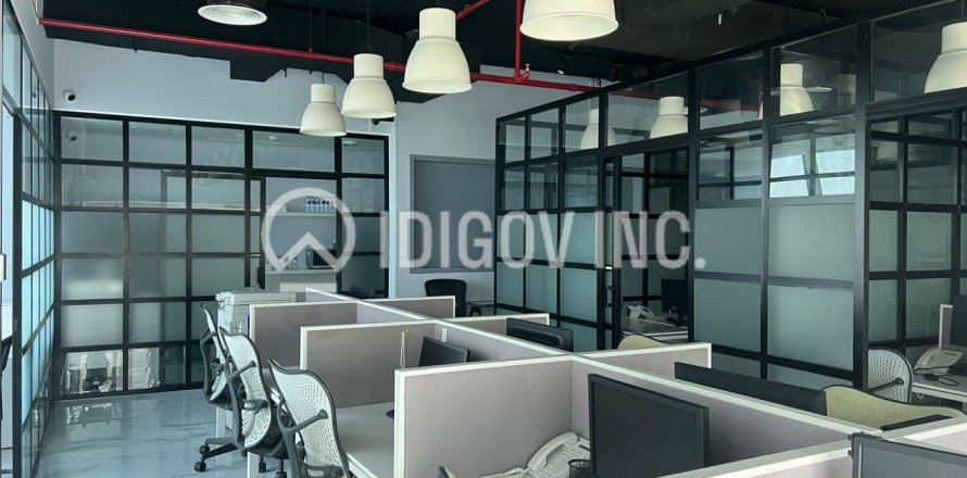 178m² Cafe / restaurant No. 117324