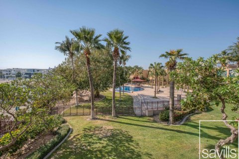 Вилла с 3 спальнями в Canal Cove Villas, ОАЭ №194325 3