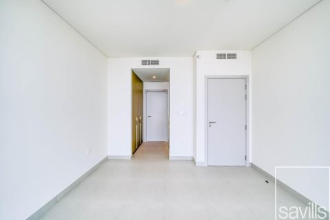 Квартира с 3 спальнями в EMAAR Beachfront, ОАЭ №194327 20