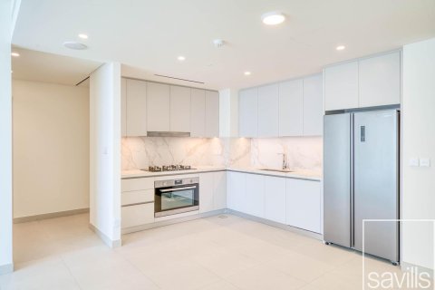 Квартира с 3 спальнями в EMAAR Beachfront, ОАЭ №194327 14