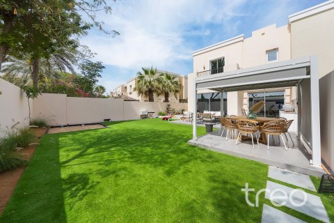 4 bedrooms Villa in Arabian Ranches, UAE No. 203836 3
