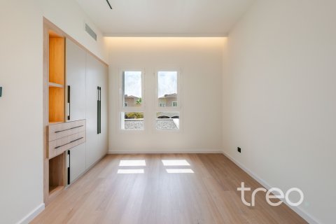 4 bedrooms Villa in Arabian Ranches, UAE No. 203832 23