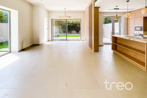 4 bedrooms Villa in Arabian Ranches, UAE No. 203832 22