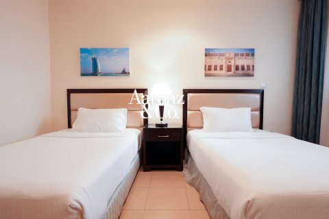 3 bedrooms Hotel Apartment in Jumeirah Beach Residence, UAE No. 166082 14