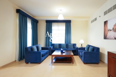 2 bedrooms Hotel Apartment in Jumeirah Beach Residence, UAE No. 166081