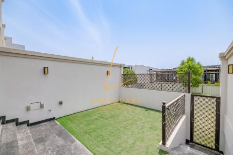 3 bedrooms Villa in Al Furjan, UAE No. 166084 17