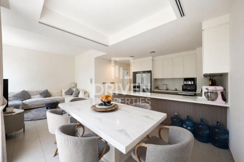 Villa de 4 dormitorios en Reem Community, UAE No. 189577 6