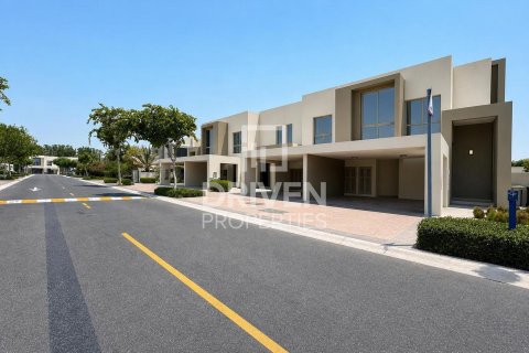 Villa de 4 dormitorios en Reem Community, UAE No. 189577 25
