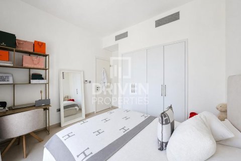 Villa de 4 dormitorios en Reem Community, UAE No. 189577 15