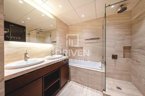 1 bedroom Apartment in Downtown Dubai (Downtown Burj Dubai), UAE No. 189574 4