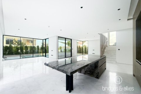 5 bedrooms Villa in Tilal Al Ghaf, UAE No. 151307 6