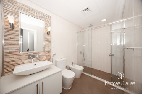 3 bedrooms Apartment in DIFC, UAE No. 151305 6