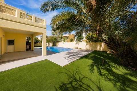 4 غرف نوم فيلا في Meadows, الإمارات العربية المتحدة رقم 173465