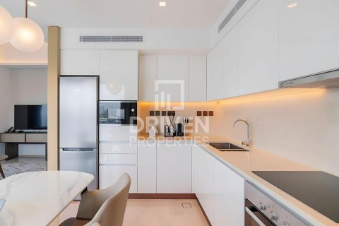 2 bedrooms Apartment in Address Harbour Point, UAE No. 189659 6