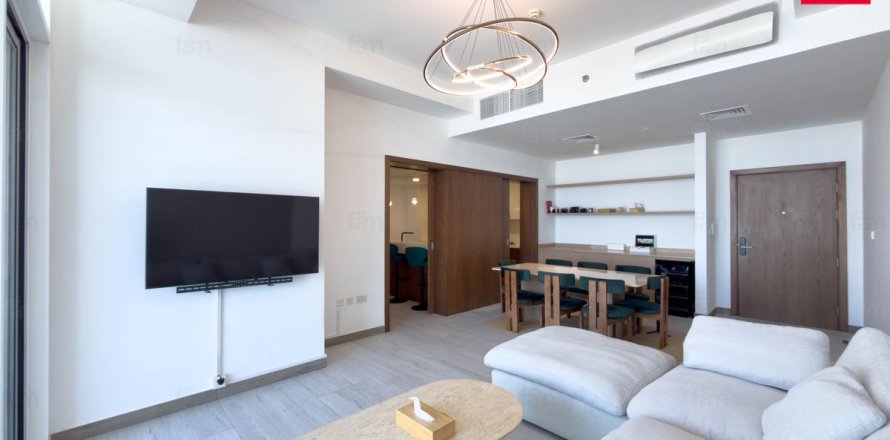 Квартира с 2 спальнями в Дубай, ОАЭ №145580