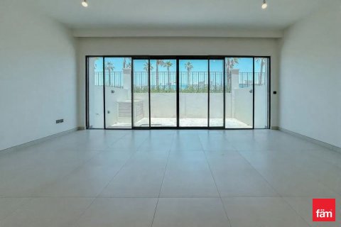 4 bedrooms Townhouse in Dubai, UAE No. 164353 12