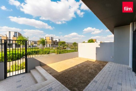 3 bedrooms Townhouse No. 119690 2