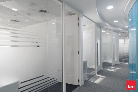 Commercial property de 660.3m²  No. 125244 6