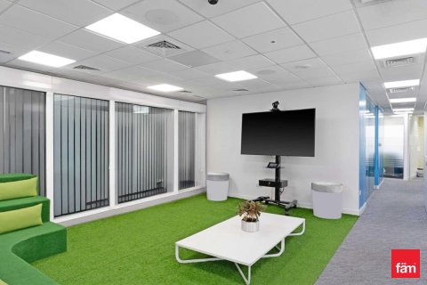 Commercial property de 660.3m²  No. 125244 3