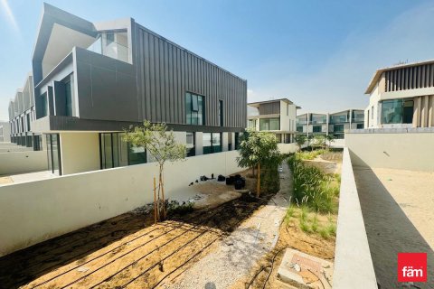 Villa de 4 dormitorios  No. 125241 4