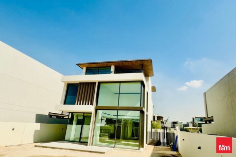 Villa de 4 dormitorios  No. 125241 3