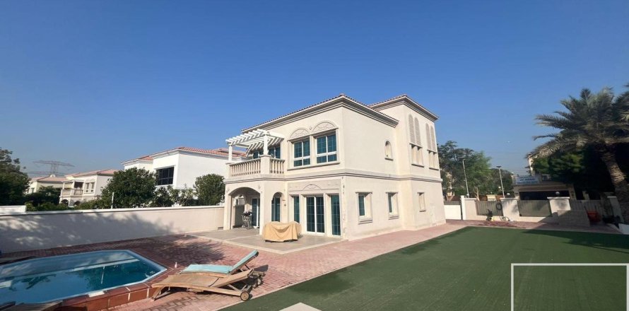 3 غرف نوم فيلا في Jumeirah Village Triangle, الإمارات العربية المتحدة رقم 201108