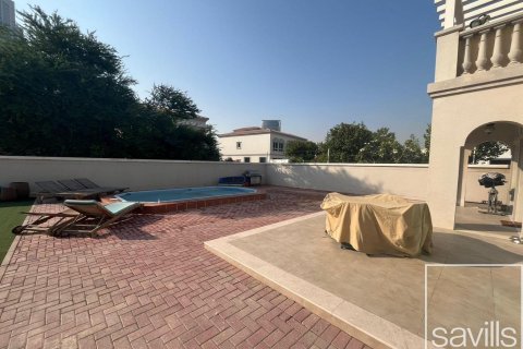 3 غرف نوم فيلا في Jumeirah Village Triangle, الإمارات العربية المتحدة رقم 201108 11
